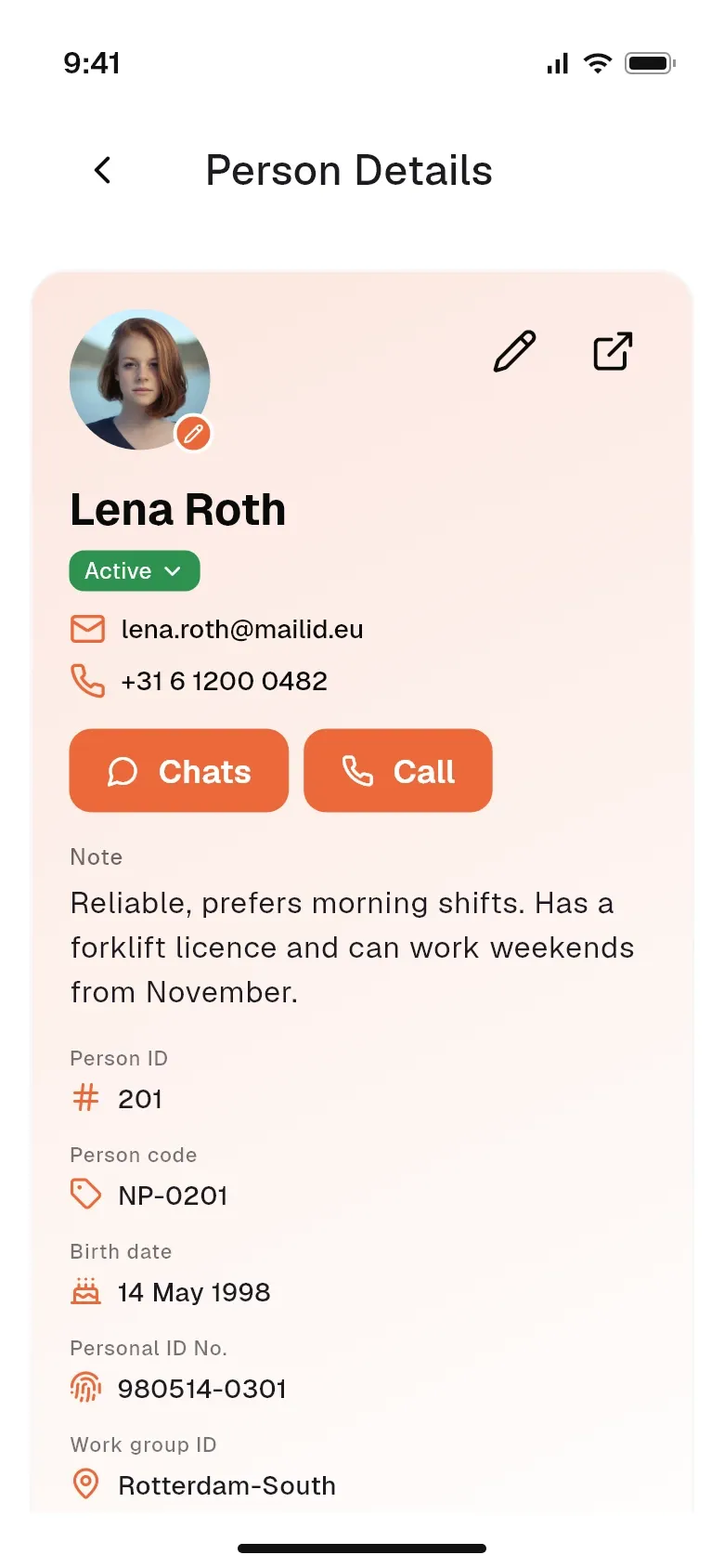 Scheda di un lavoratore nell’app mobile per coordinatori